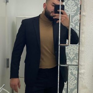 Meet your Posher, Alex